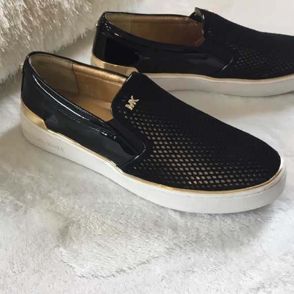 MICHAEL Michael Kors Shoes - ❤️ MICHAEL M KORS NWOT PHOEBE SLIP ON SNEAKERS ❤️